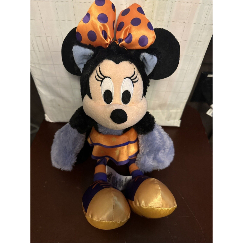 2019 Halloween Werewolf Trick or Treat 13" Minnie Mouse from the Disney Store